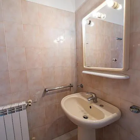 Casa شقة